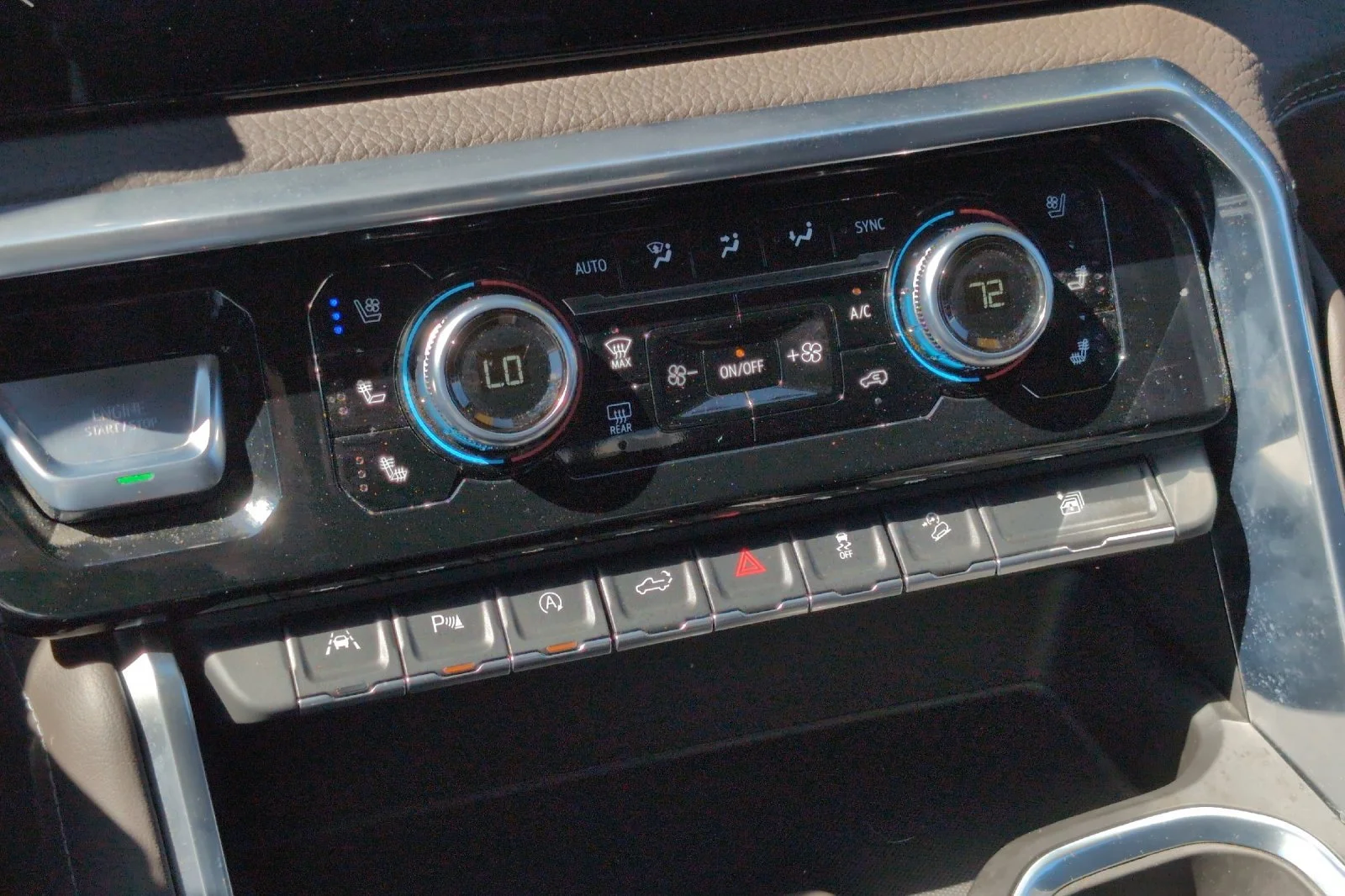 Used 2023 VOLCANIC RED TINTCOAT GMC Denali image 21