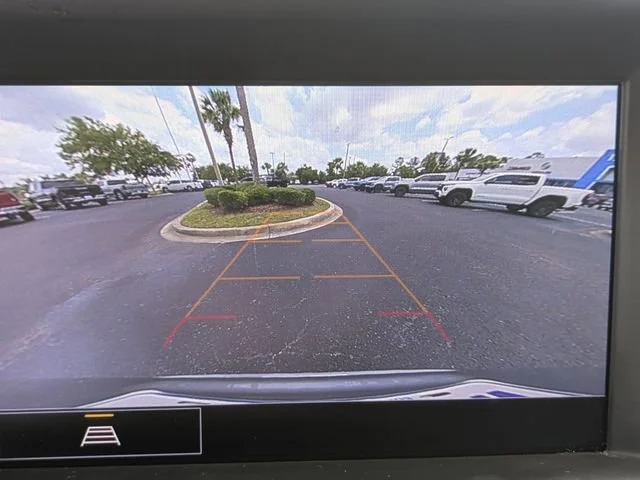 Used 2023 Sterling Metallic GMC AT4 image 22