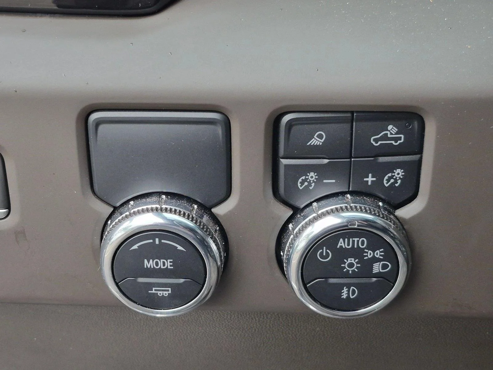 Used 2023 Onyx Black GMC Denali image 14