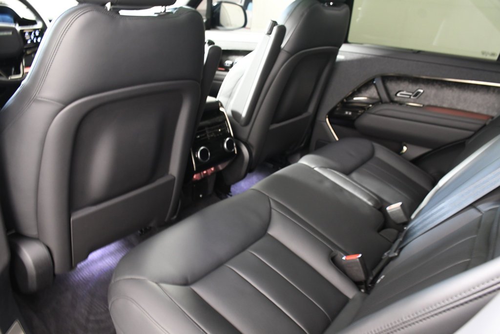 Used 2025 Borasco Grey Metallic Land Rover Autobiography image 26