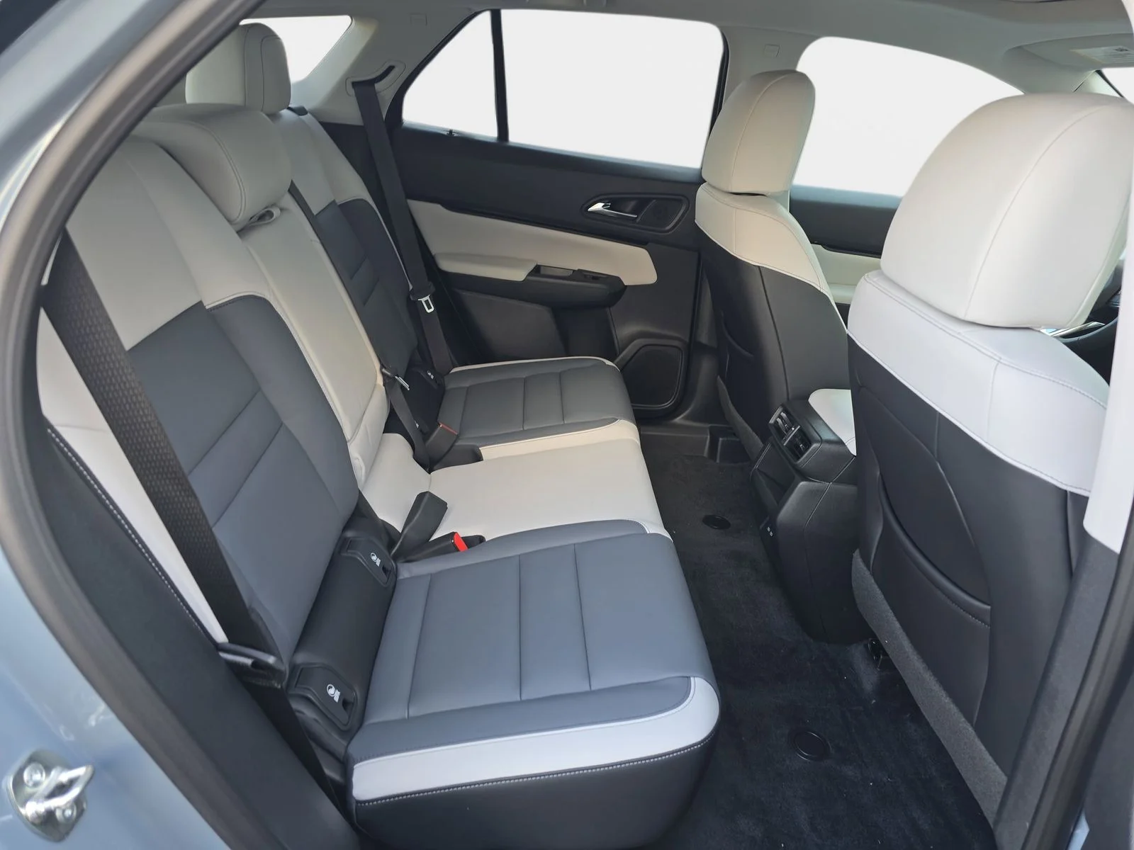 New 2026 Sonic Gray Pearl Honda Touring image 11