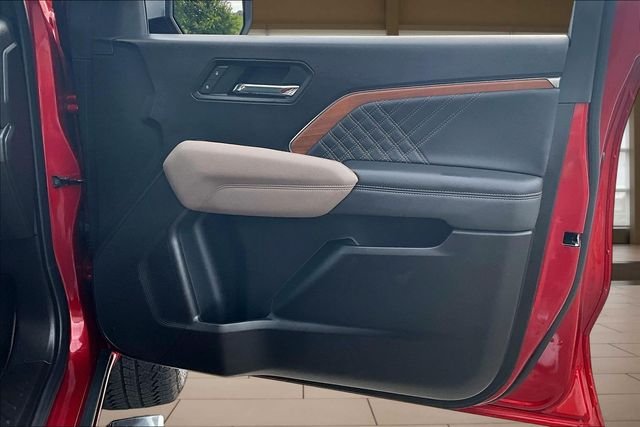 Used 2023 Red GMC Denali image 24
