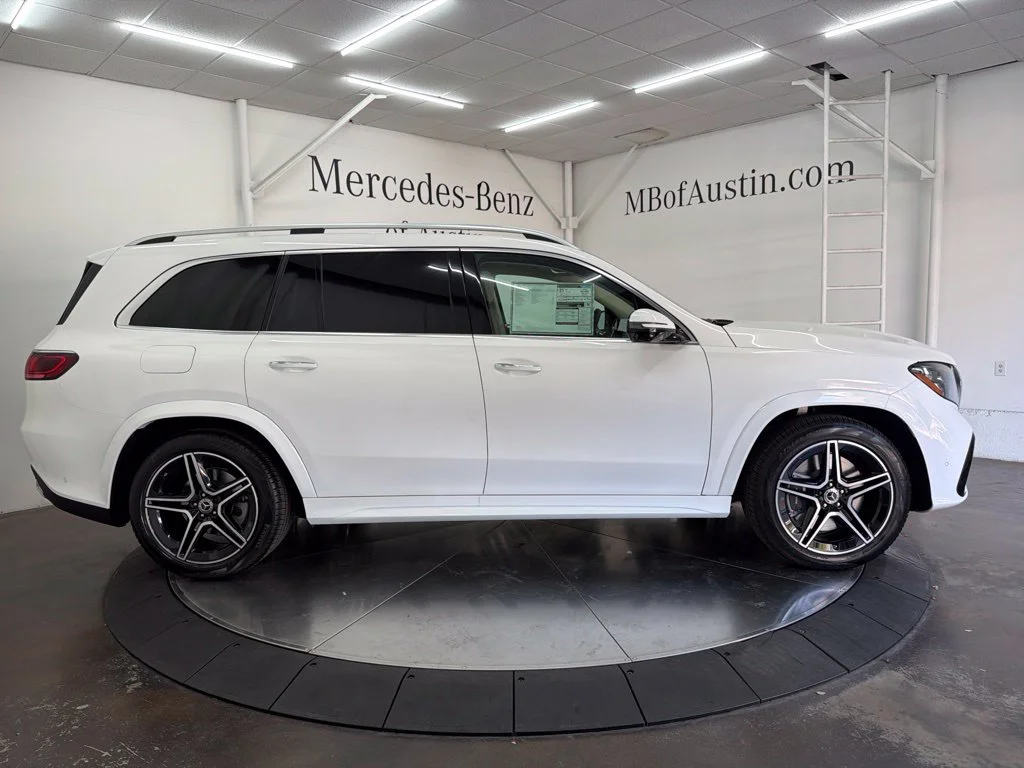 New 2027 White Mercedes-Benz GLS 450 image 8