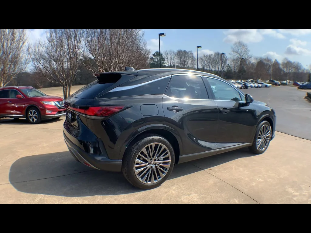 2026 Lexus RX PHEV 450h+ - Photo 8