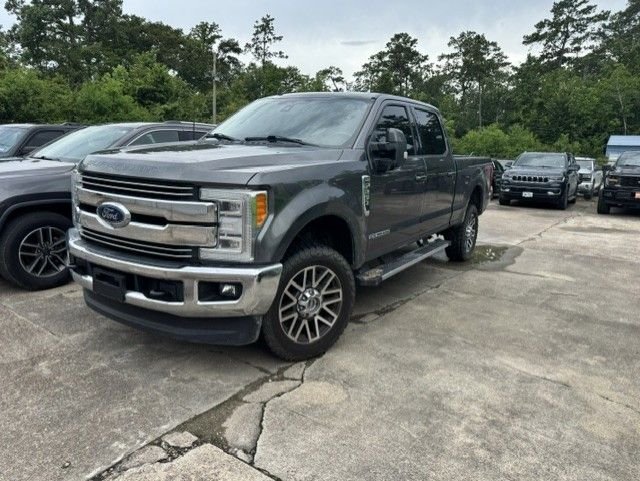 Used 2019 Gray Ford Lariat image 3