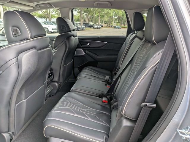 New 2026 Solar Silver Metallic Acura Advance Package image 17