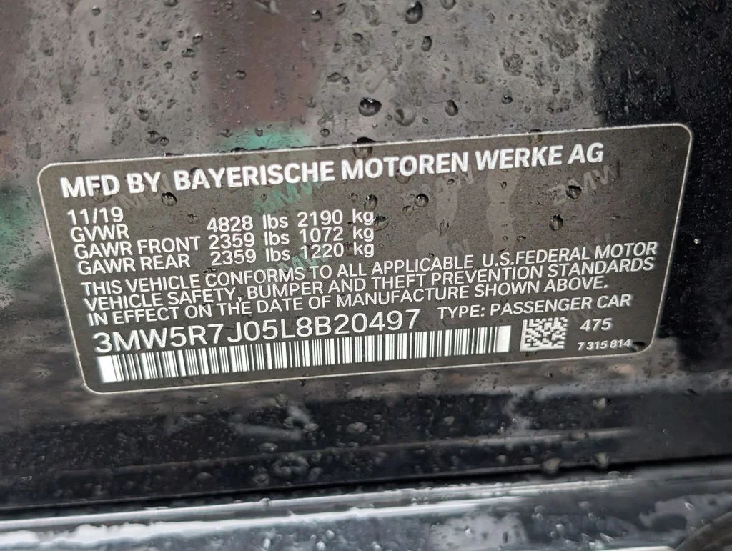 Used 2020 Black BMW 330i xDrive image 25