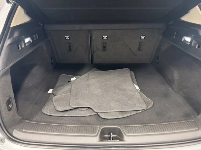 Used 2023 Gray Buick Preferred image 9