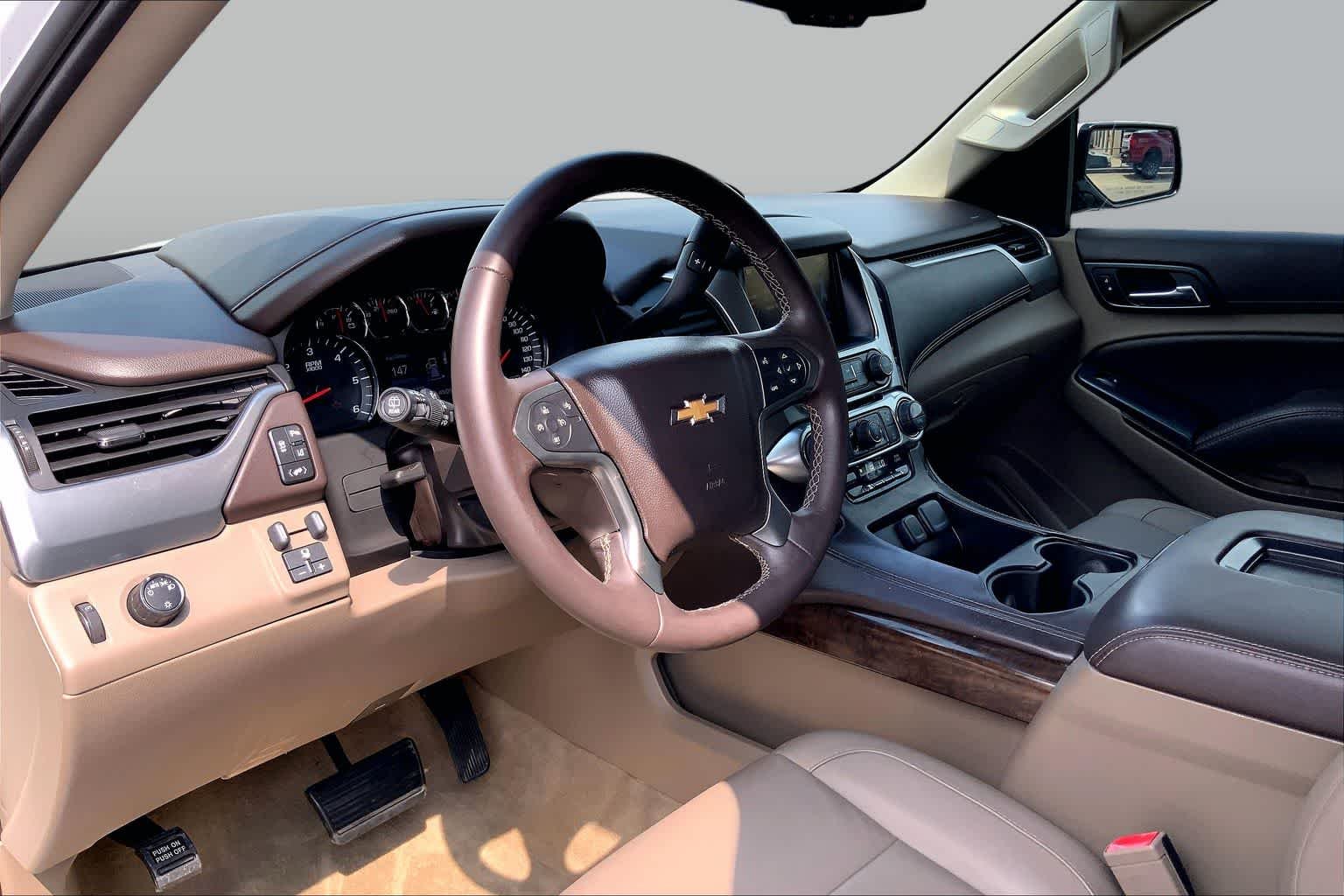 Used 2015 Summit White Chevrolet LT image 17