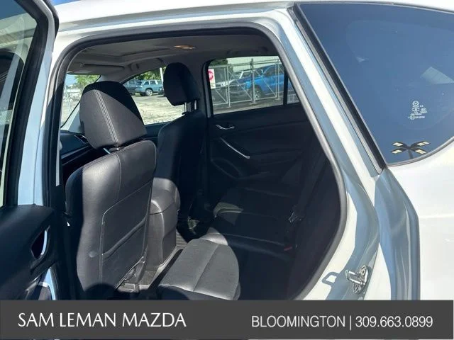 Used 2016 White Mazda Grand Touring image 8