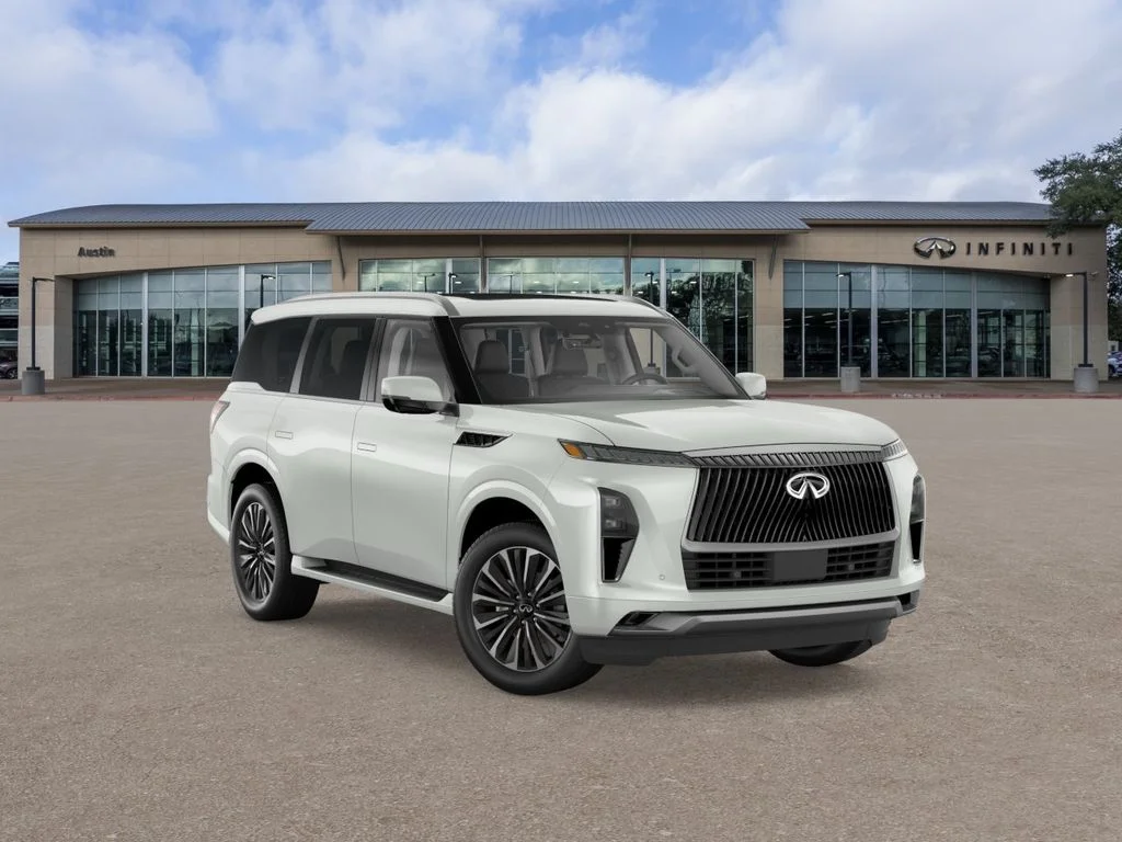 New 2026 White INFINITI LUXE image 4