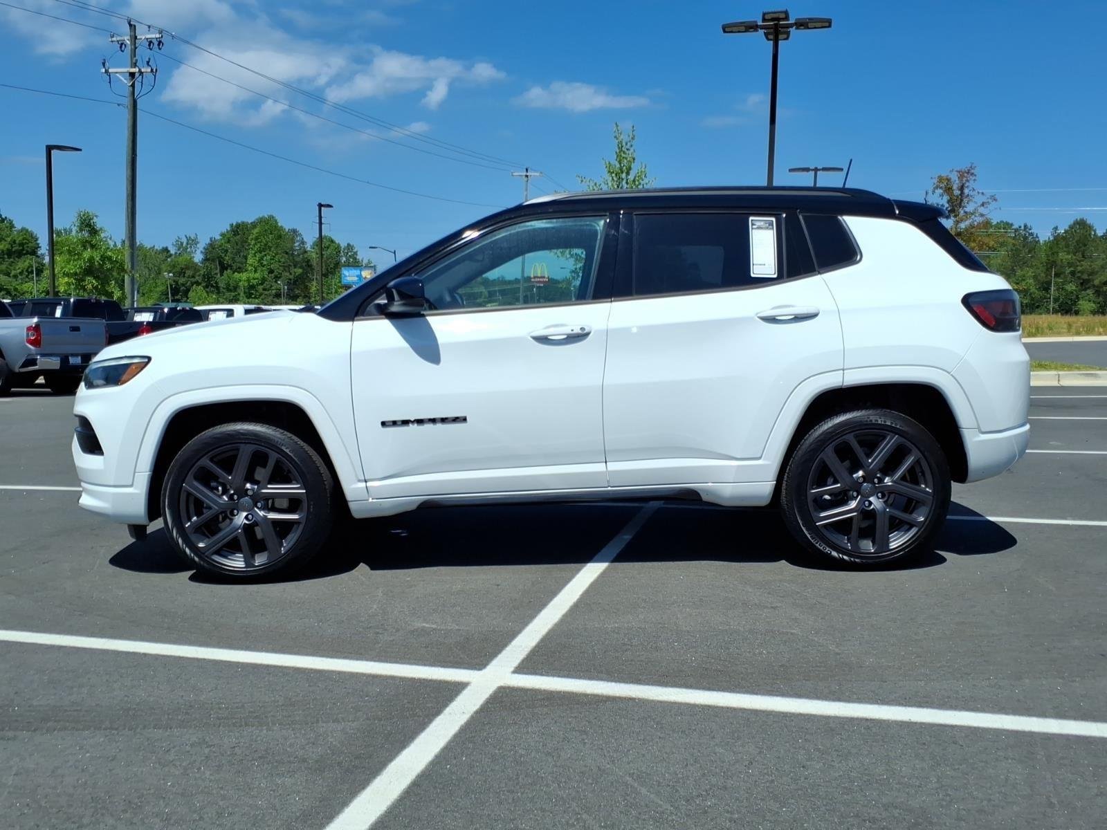 Used 2024 Bright White Clearcoat Jeep Limited image 3