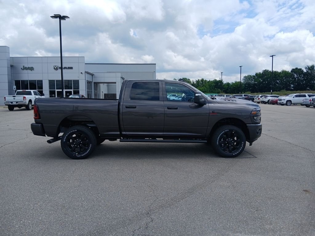New 2026 Granite Crystal Metallic Clear-Coat Exterior Paint RAM Tradesman image 9