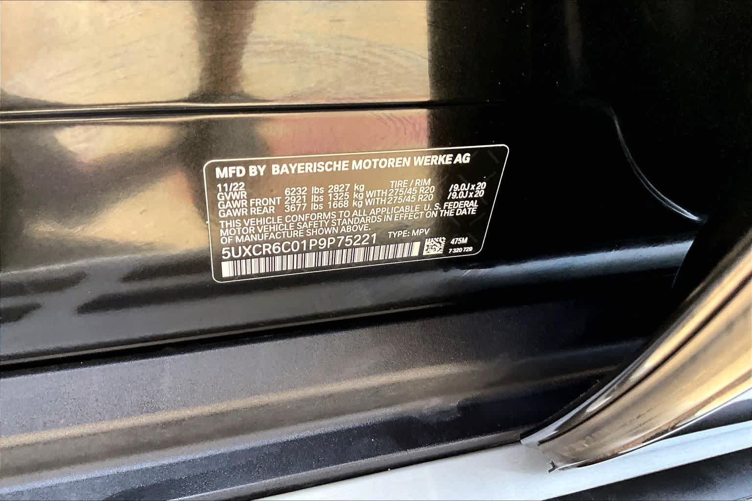 Used 2023 Black Sapphire Metallic BMW xDrive40i image 35