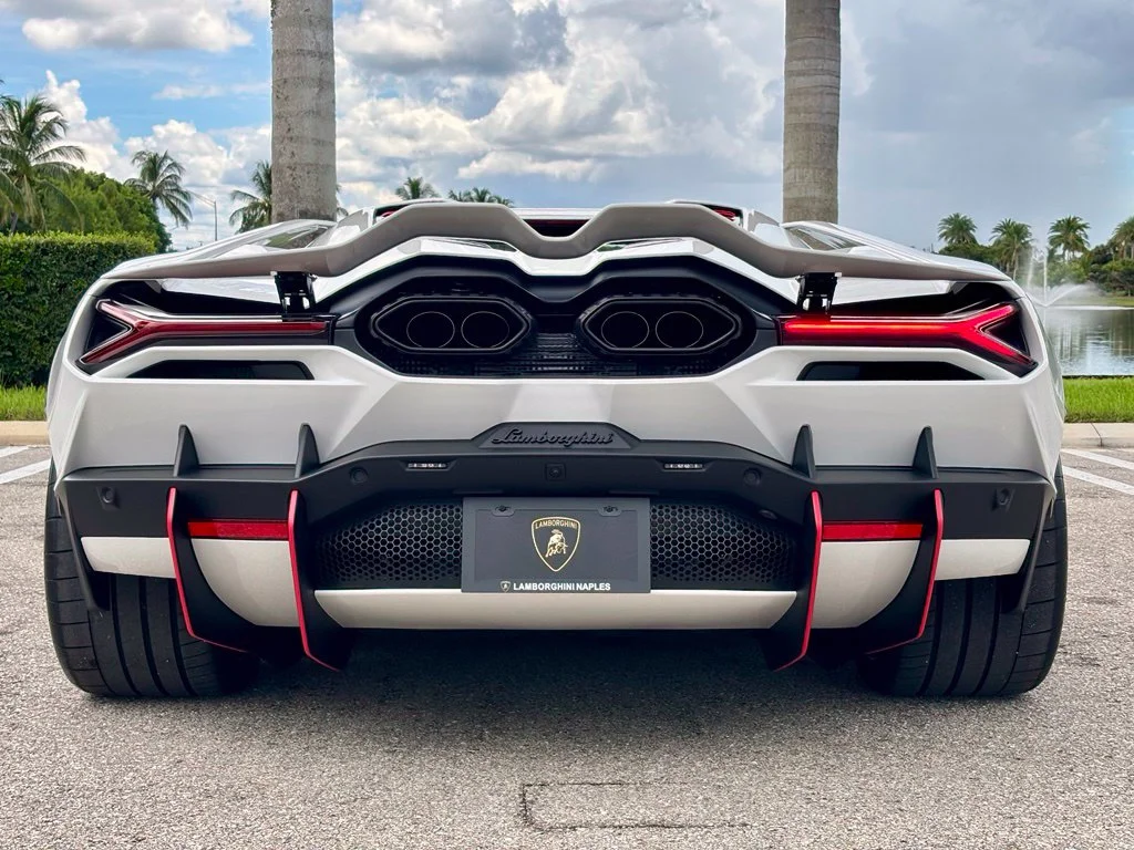 New 2026  Lamborghini Base image 7