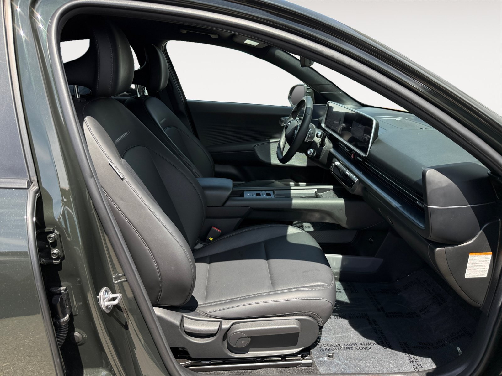 Certified Used 2023 Digital Green Hyundai SEL image 19