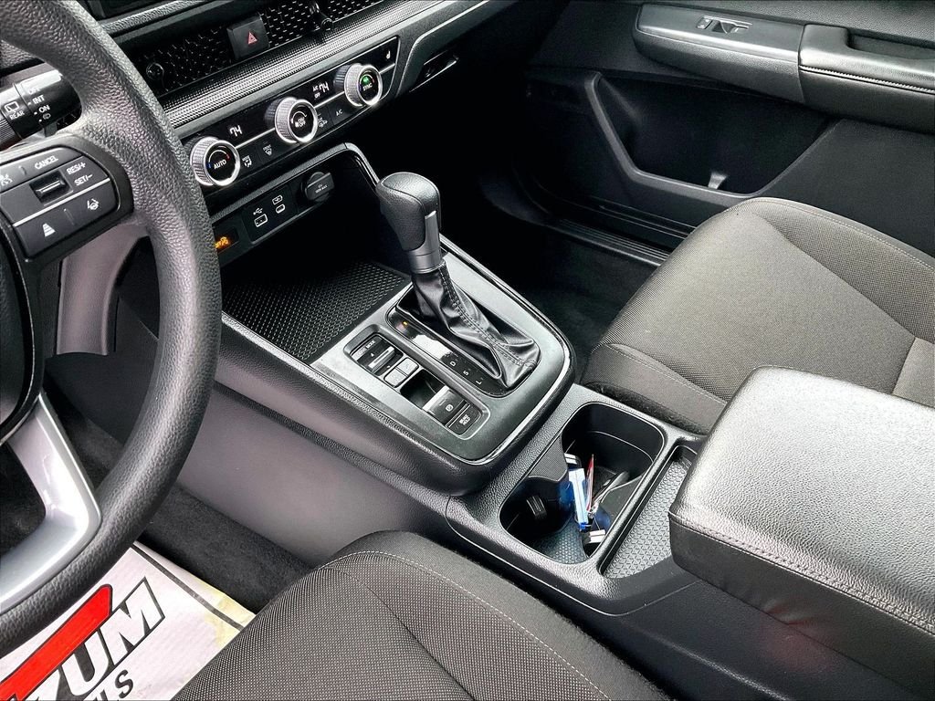 Used 2025 White Honda EX image 20