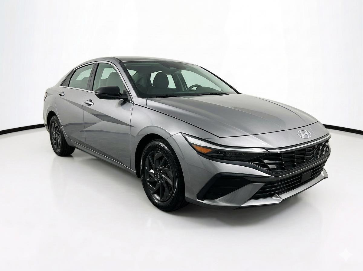 Used 2024 Ecotronic Gray Hyundai SEL image 4