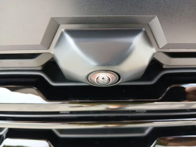 New 2026 Ceramic Gray Clear-Coat Exterior Paint RAM Limited image 17