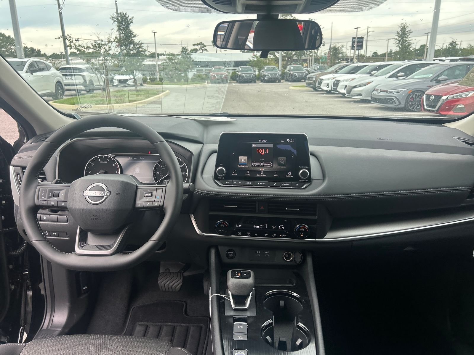 New 2026 Nissan Rogue SV 4D Sport Utility