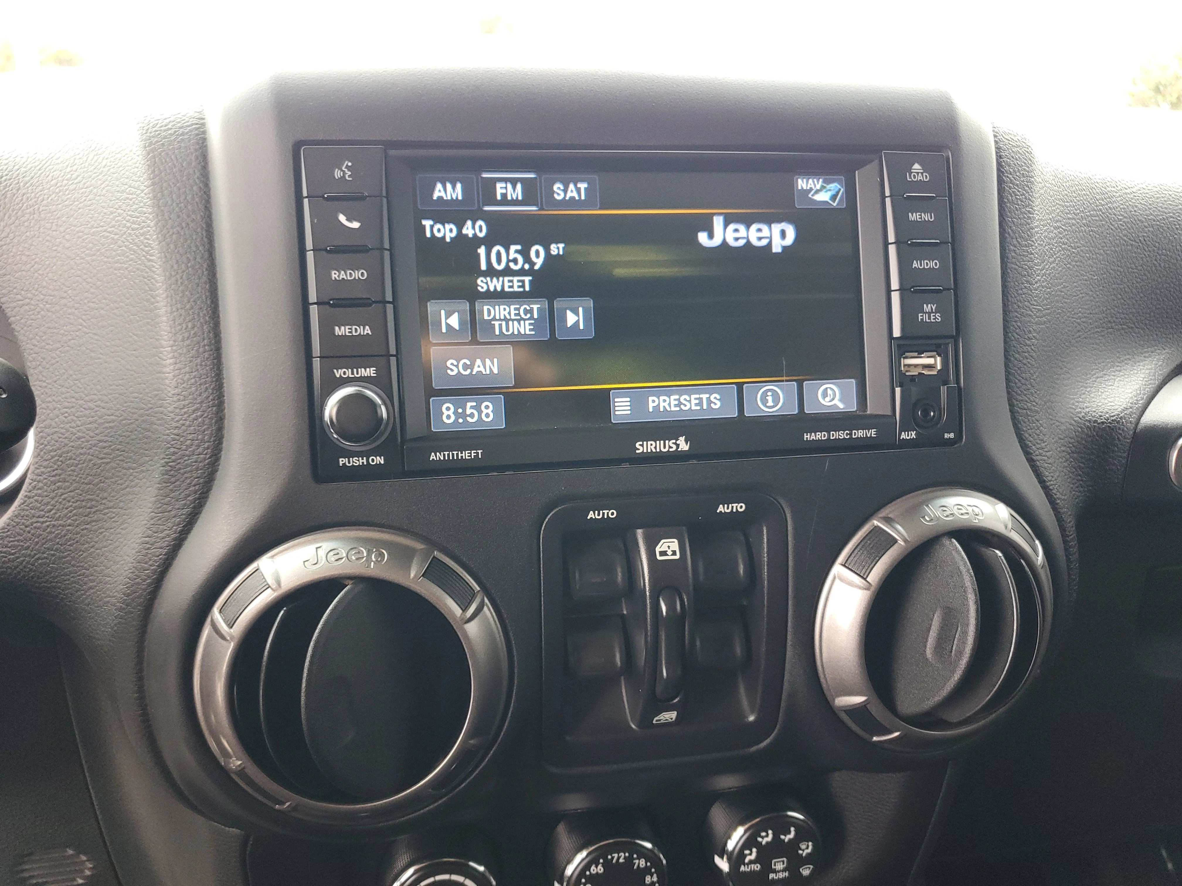 Certified Used 2018 Black Jeep Unlimited Sahara image 19