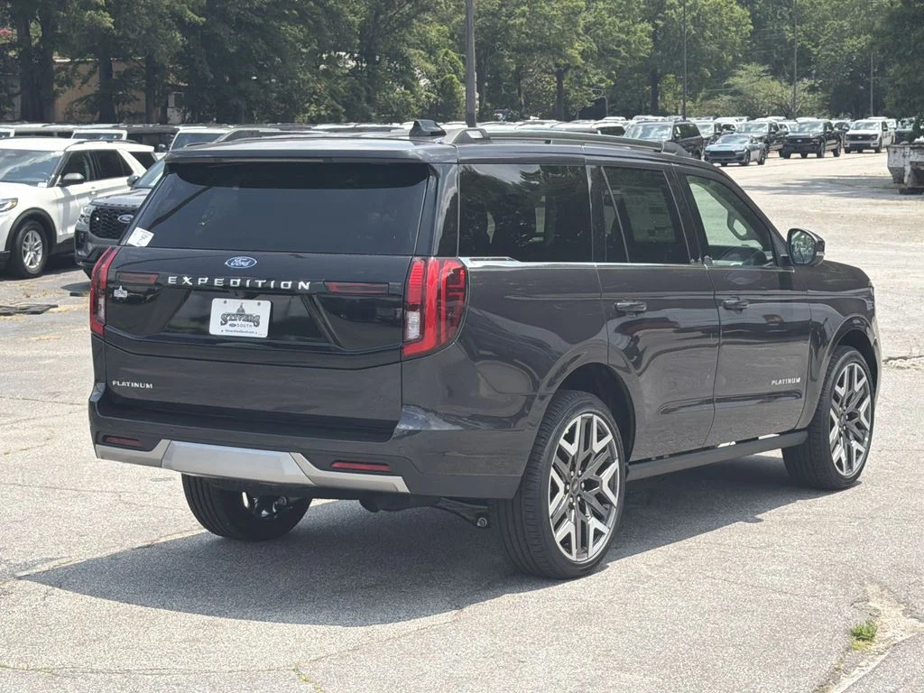New 2026 Dark Matter Gray Metallic Ford Platinum image 7