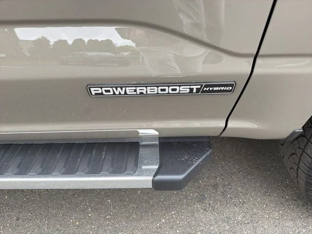 Used 2026 Gray Ford XLT image 26