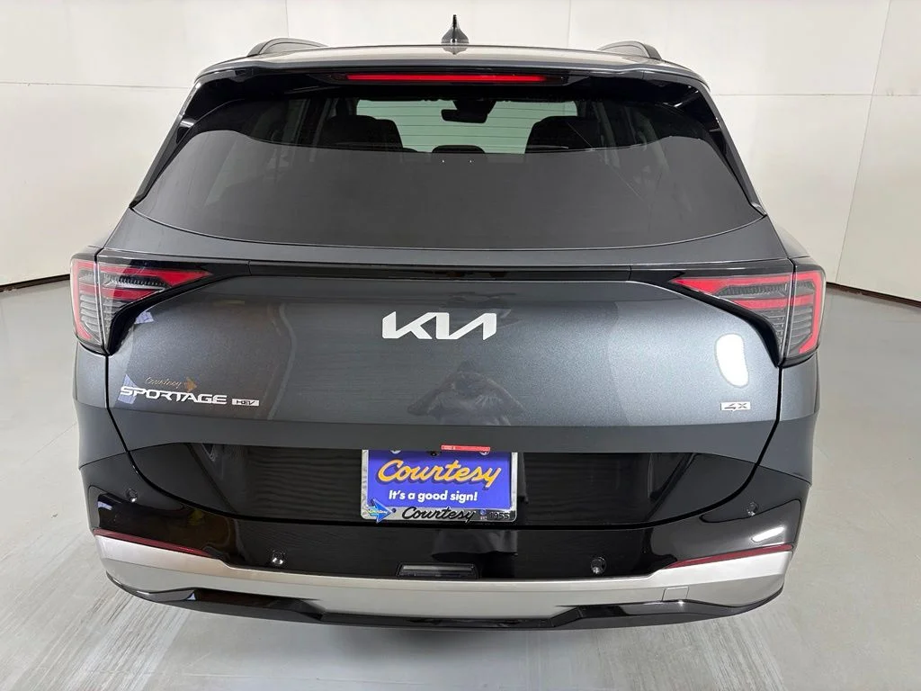 New 2027 Gray Kia SX-Prestige image 7