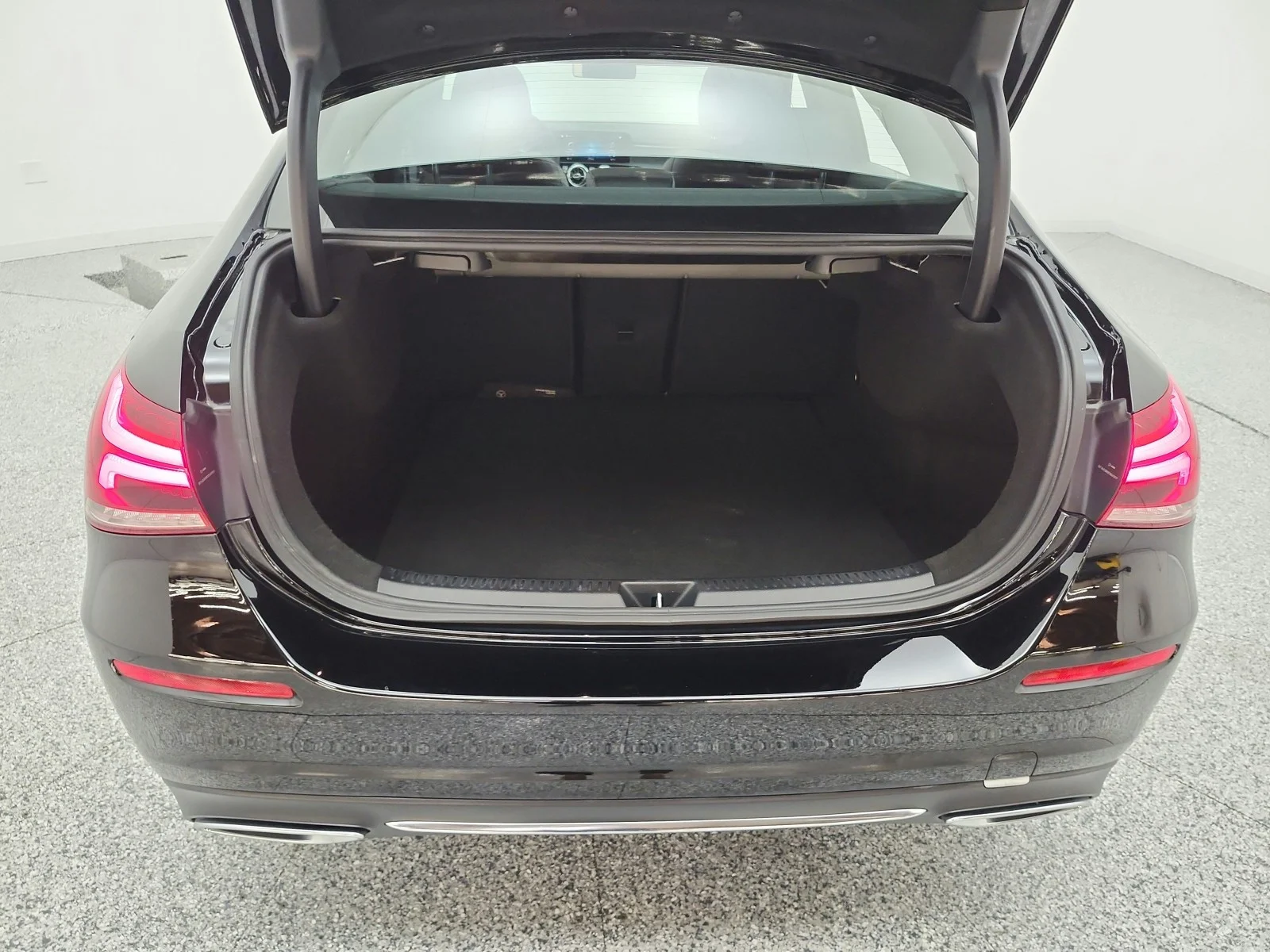 Used 2019 Night Black Mercedes-Benz A 220 Sedan image 21