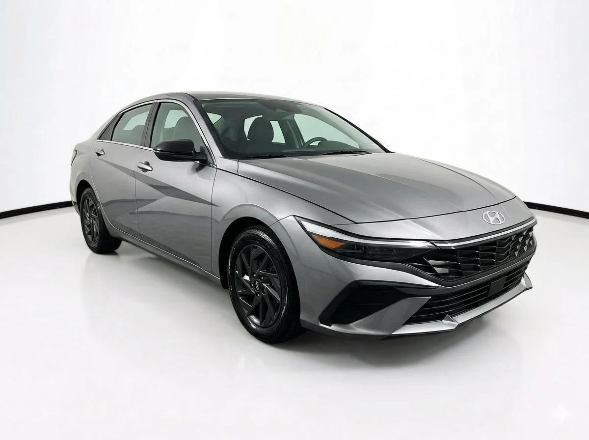 Used 2024 Ecotronic Gray Hyundai SEL image 4