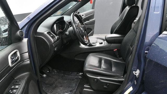 Used 2021 Blue Jeep Limited image 26