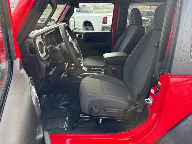 New 2026 Firecracker Red Clear-Coat Exterior Paint Jeep Sport S image 14