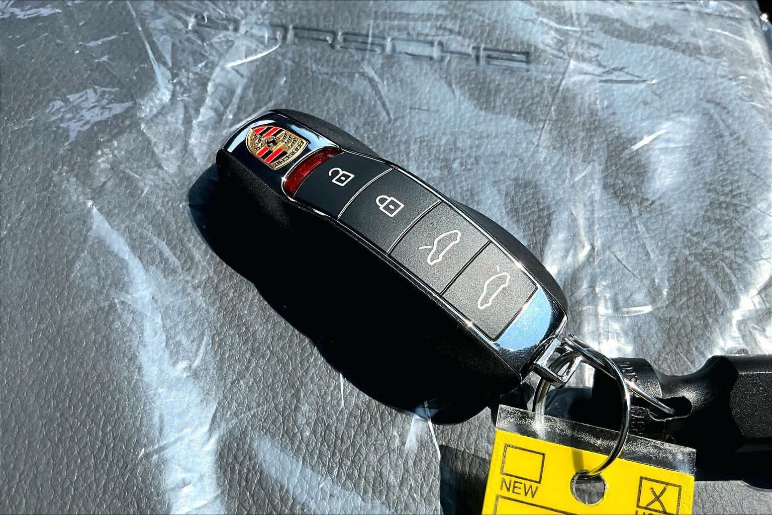 Used 2025 White Porsche GTS 4.0 image 15
