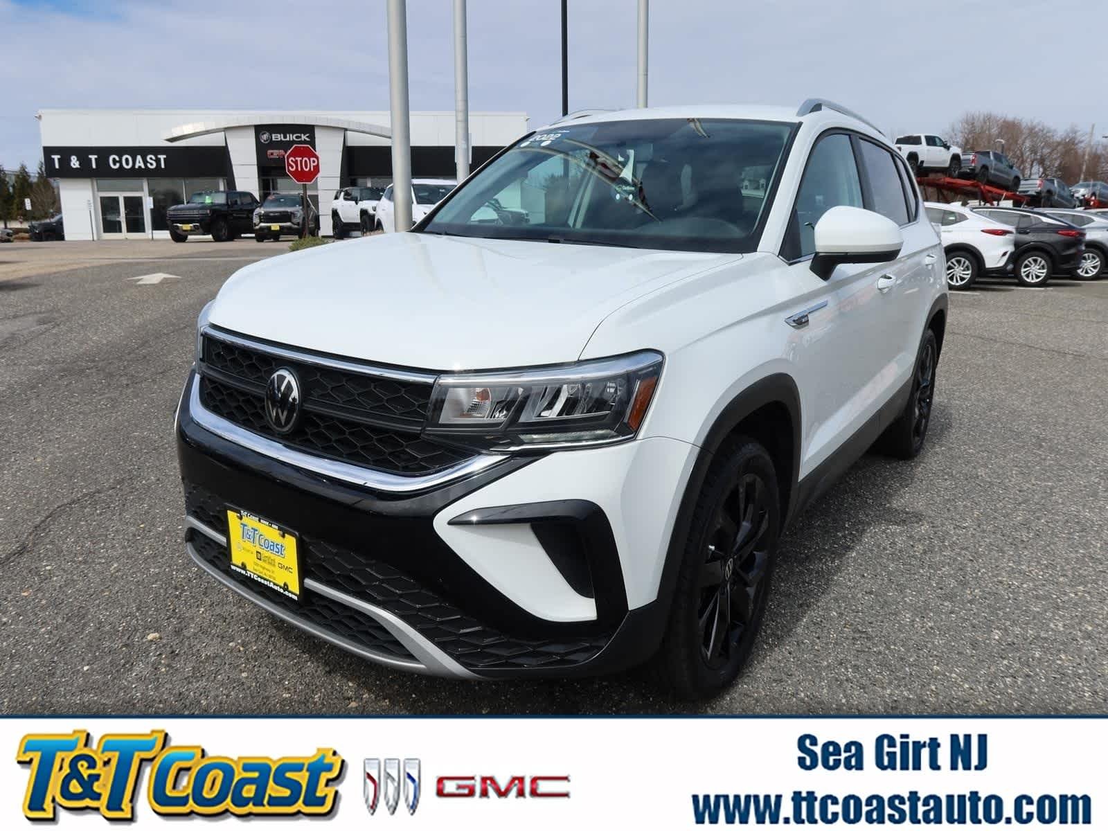 Used 2022 Volkswagen Taos SE with VIN 3VVRX7B23NM099445 for sale in Manasquan, NJ