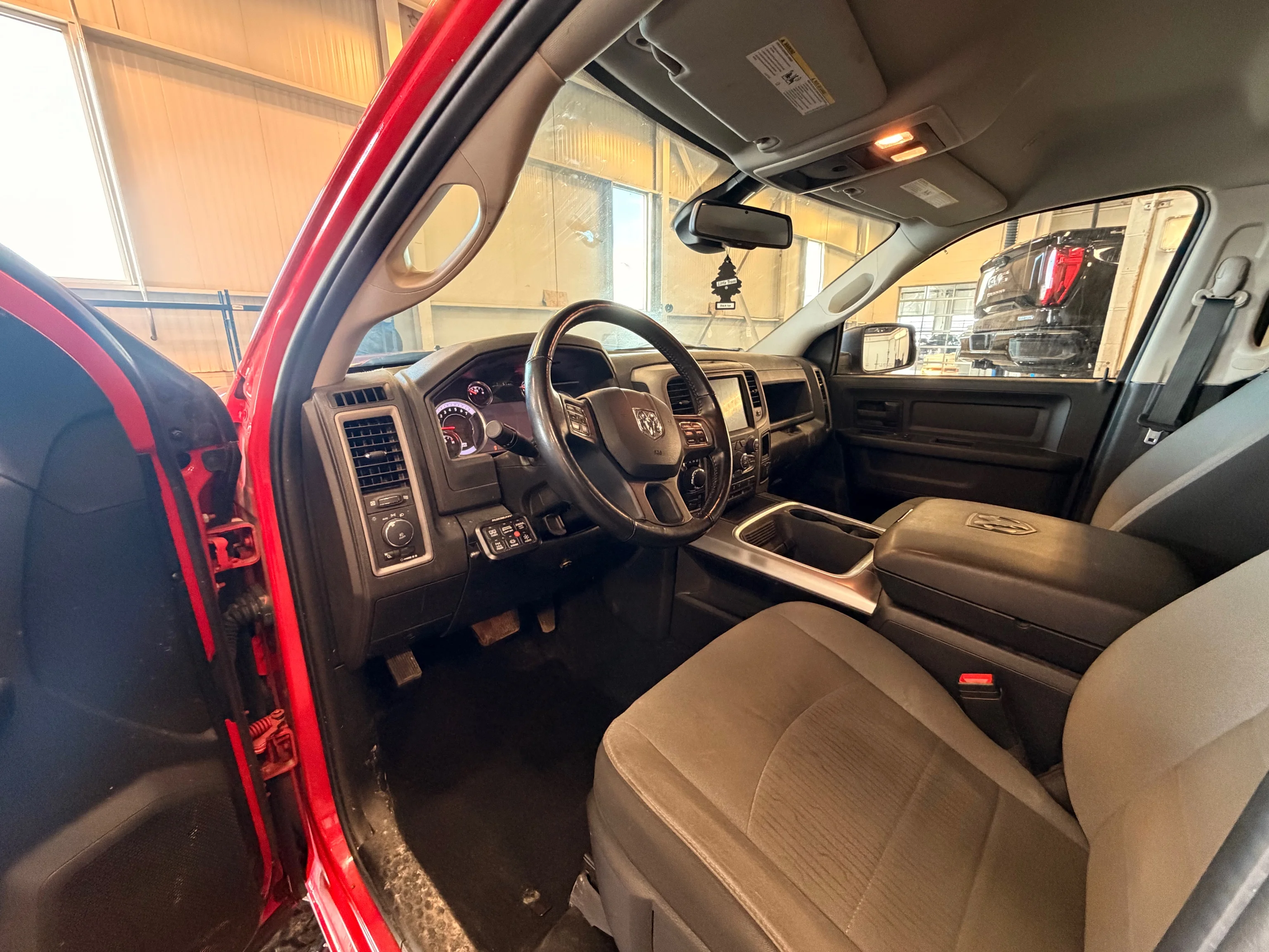 Certified Used 2023  RAM Tradesman image 5