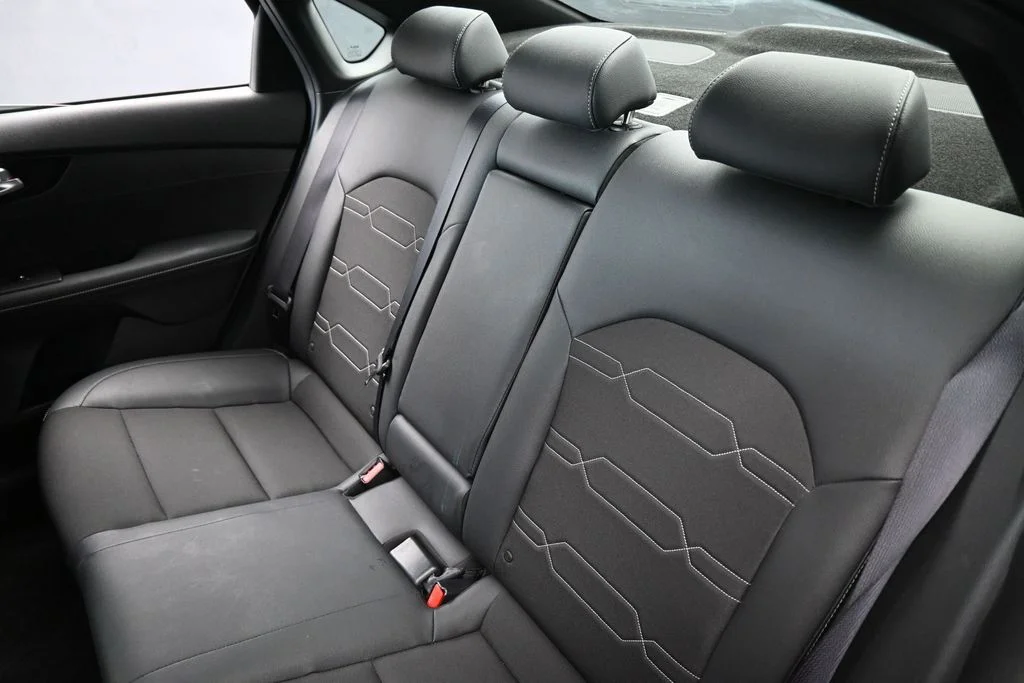 Used 2024 Gravity Gray Kia GT-Line image 37
