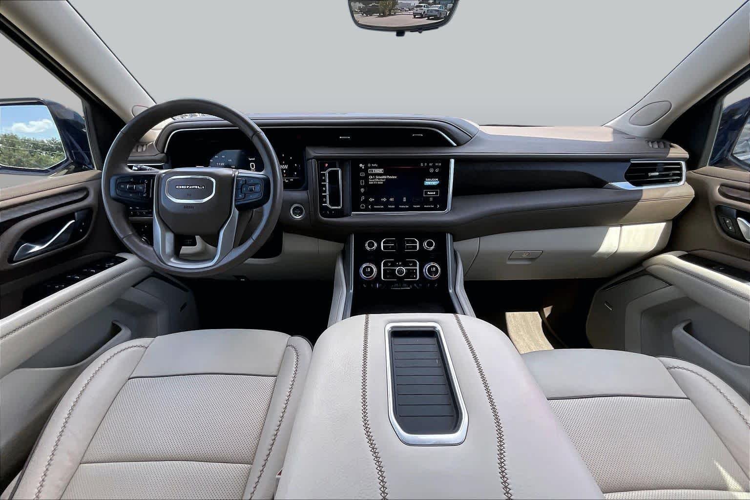 Used 2022 Onyx Black GMC Denali image 16