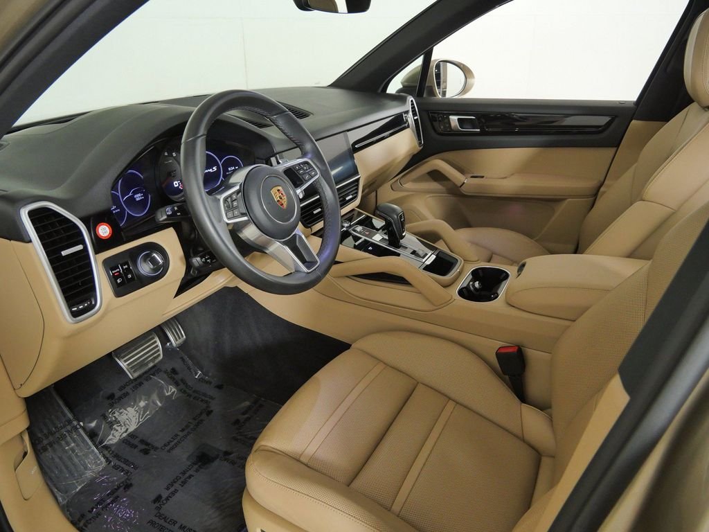 Used 2019 Silver Porsche S image 32