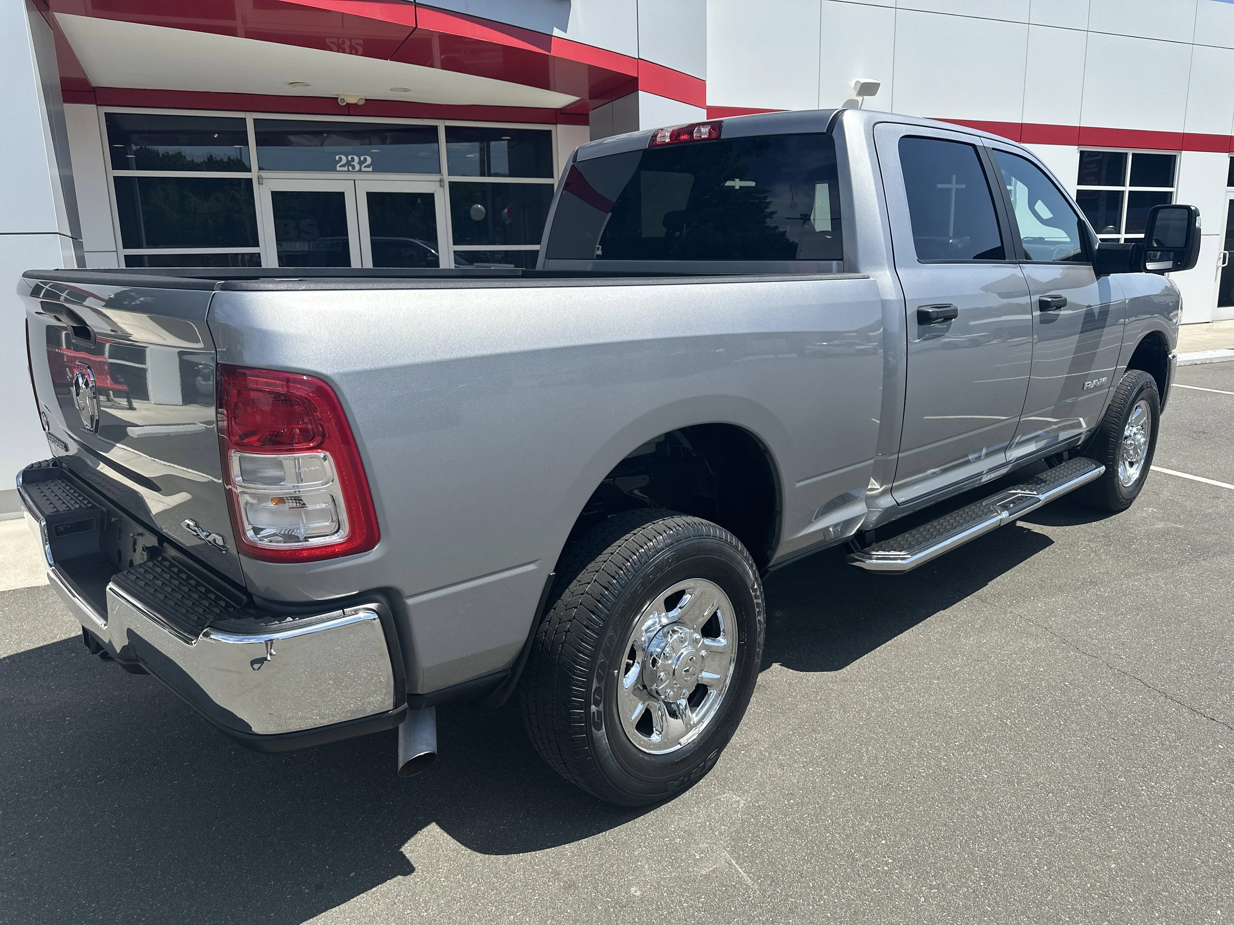 Used 2024 Billet Silver Metallic Clearcoat Ram Big Horn image 8