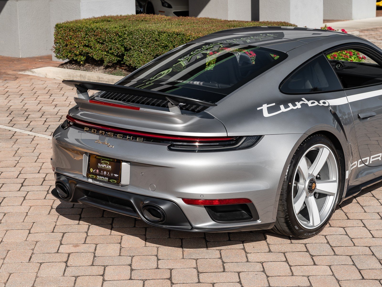 2025 Porsche 911 Turbo photo 3