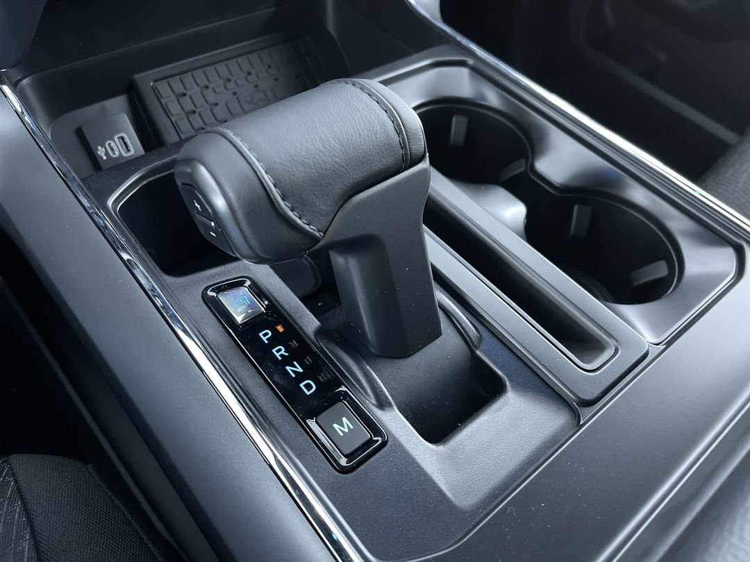 2025 Ford F-150 XLT - Photo 22