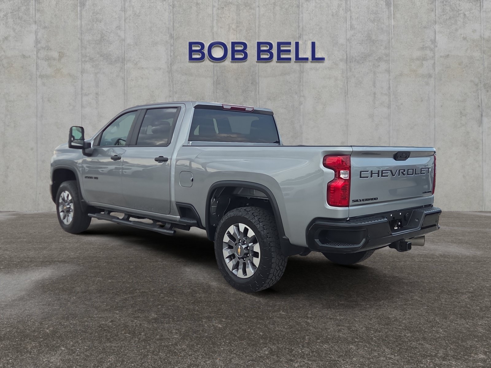 2024 Chevrolet Silverado 2500HD Custom - Photo 3