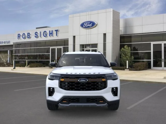 New 2026 Star White Metallic Tri-Coat Ford Tremor® image 6