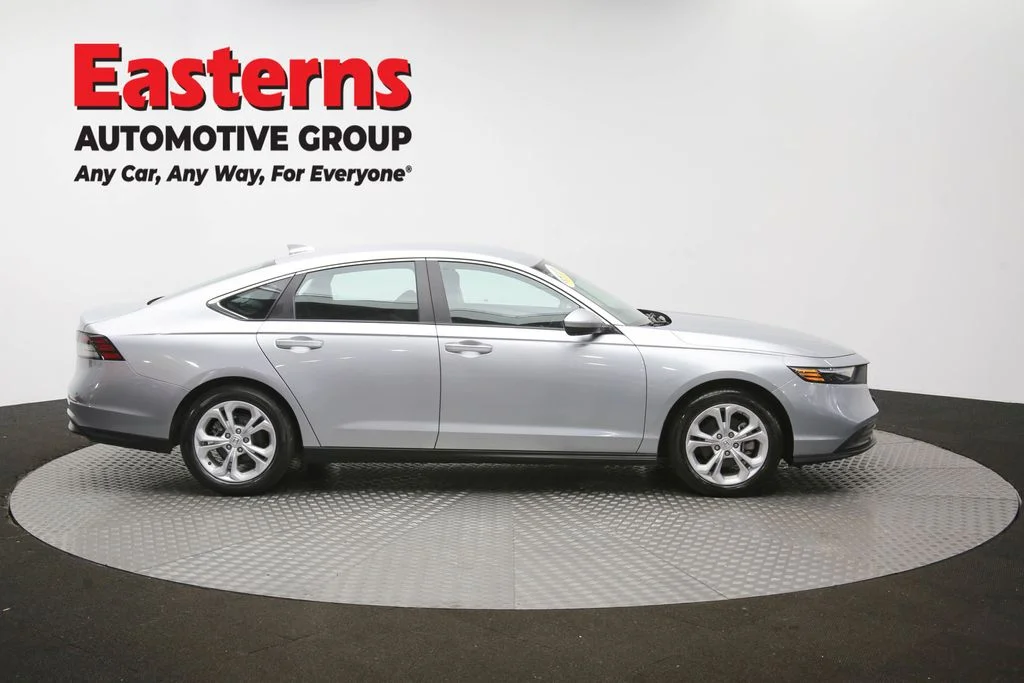 Used 2025 Silver Honda LX image 44