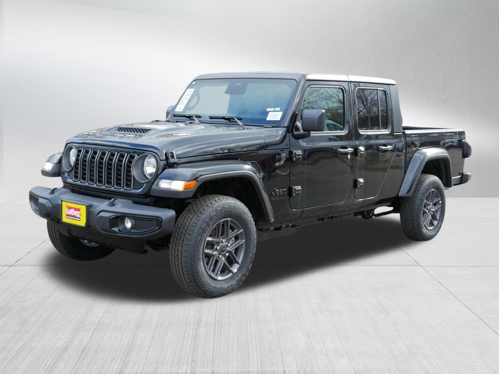2026 Jeep Gladiator Sport S