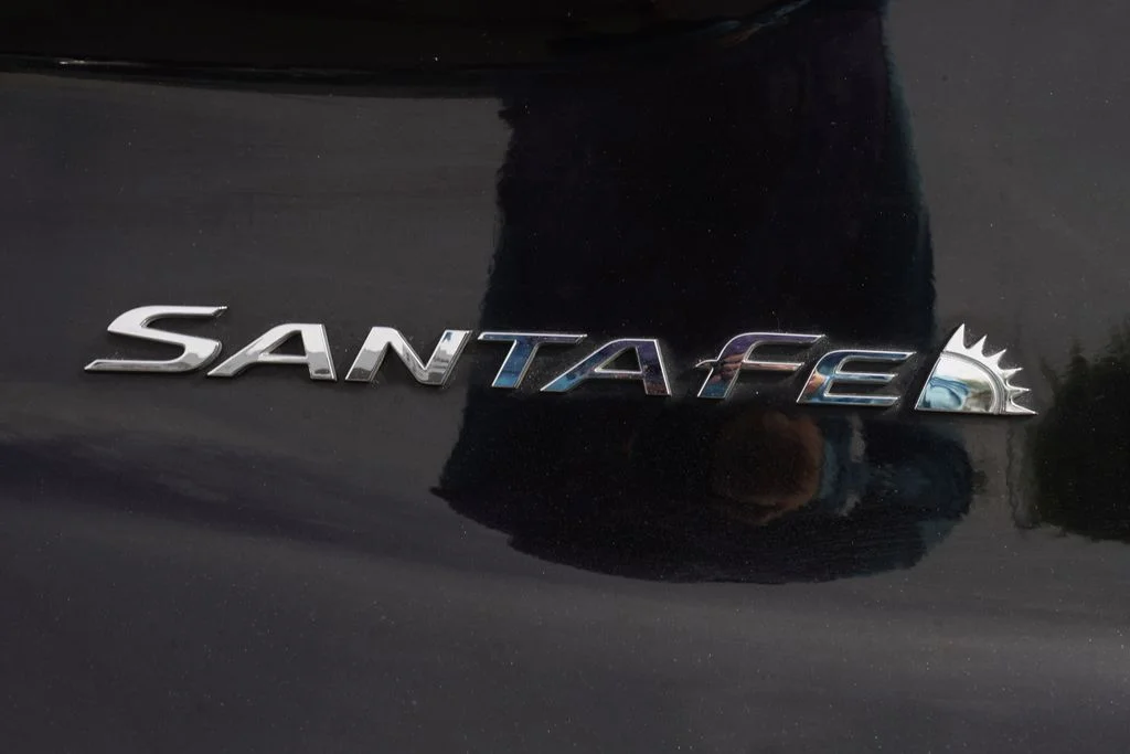 Certified Used 2020 Black Hyundai SE image 12