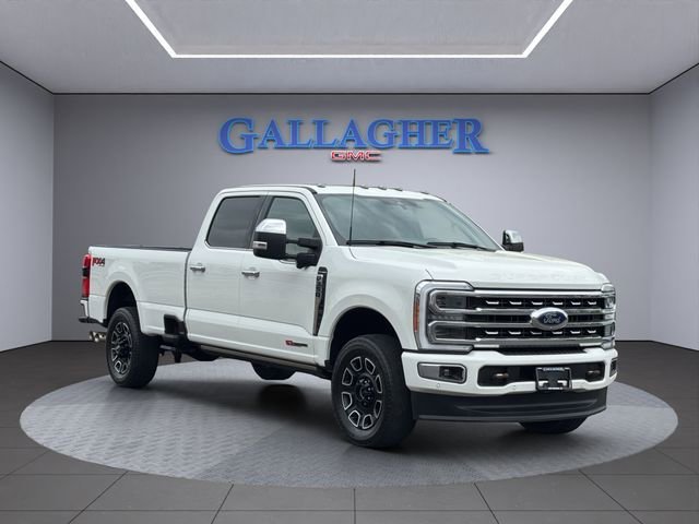 2023 Ford F-350 Platinum 4x4 Crew Cab 8' Box SRW's photo
