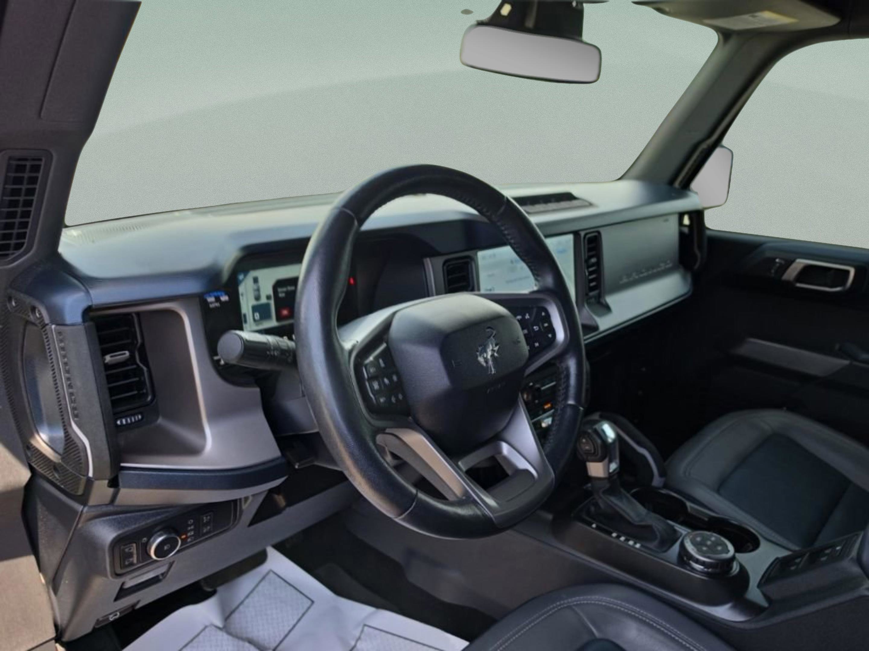 Used 2022 Gray Ford Outer Banks image 15