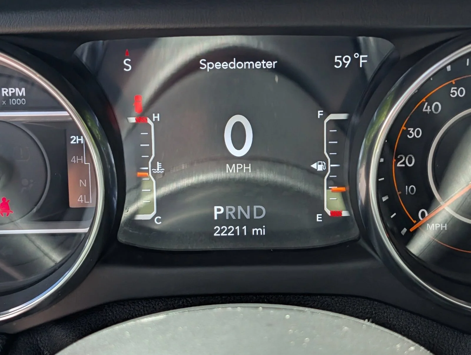 Used 2021 Gray Jeep Sahara 4x4 image 27