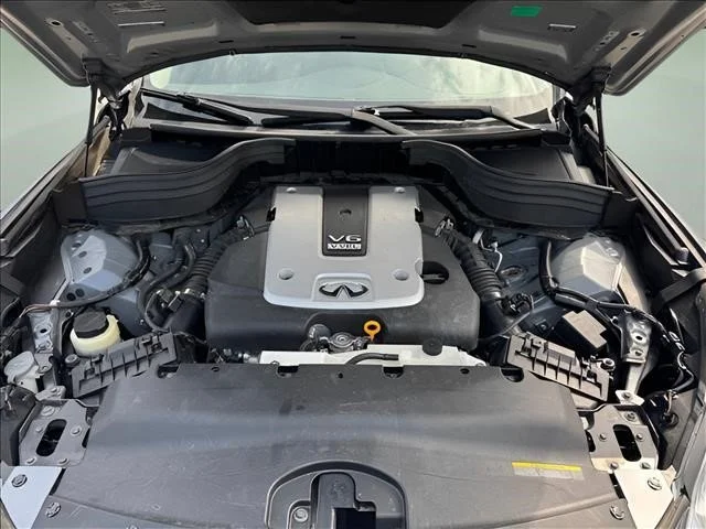 Used 2017 Graphite Shadow INFINITI Base image 30